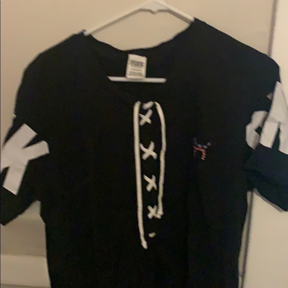 Black VS pink shirt